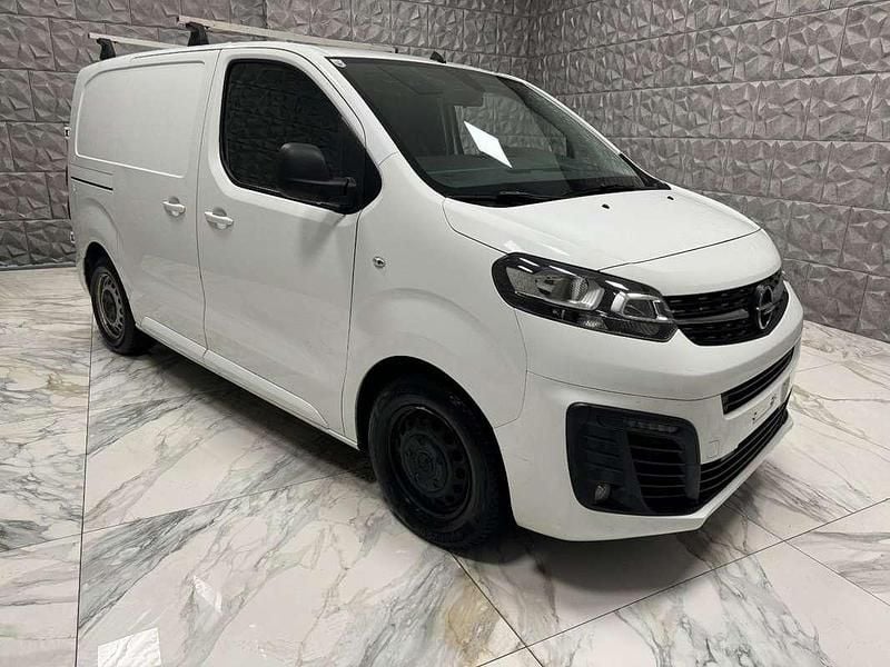 Weiß Gebraucht 2019 Opel Vivaro Edition Van / Kleinbus | € 6.490 - Bild 1/4