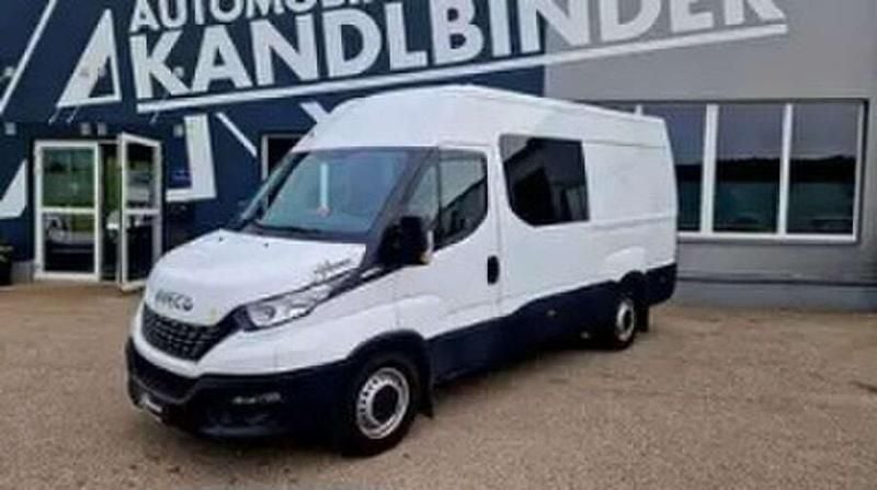 Gebraucht Iveco Daily 155 PS (114 kW) 2021 Weiß Van
