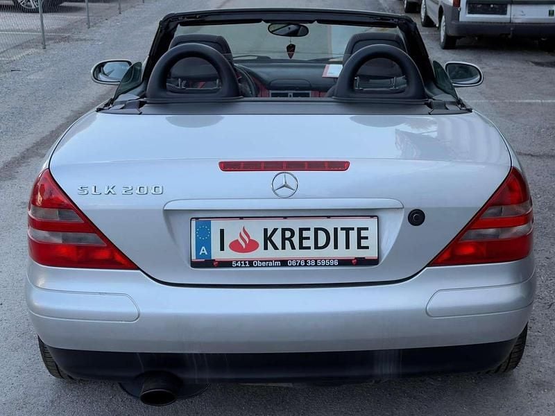 Gebraucht Mercedes CLK200 136 PS (100 kW) 1998 Silber Cabrio