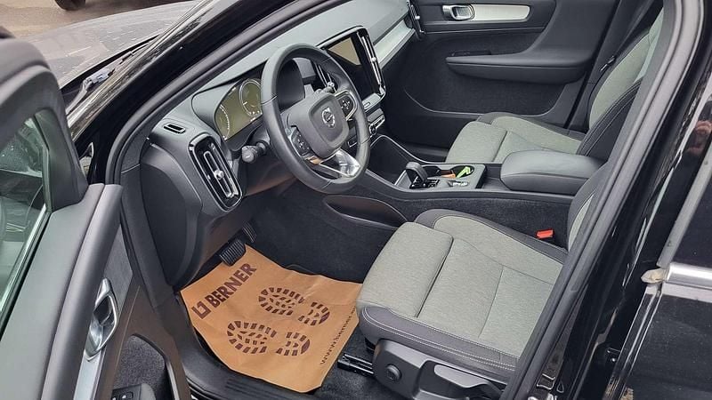 Gebraucht Volvo XC40 Plus 231 PS (169 kW) 2022 SUV