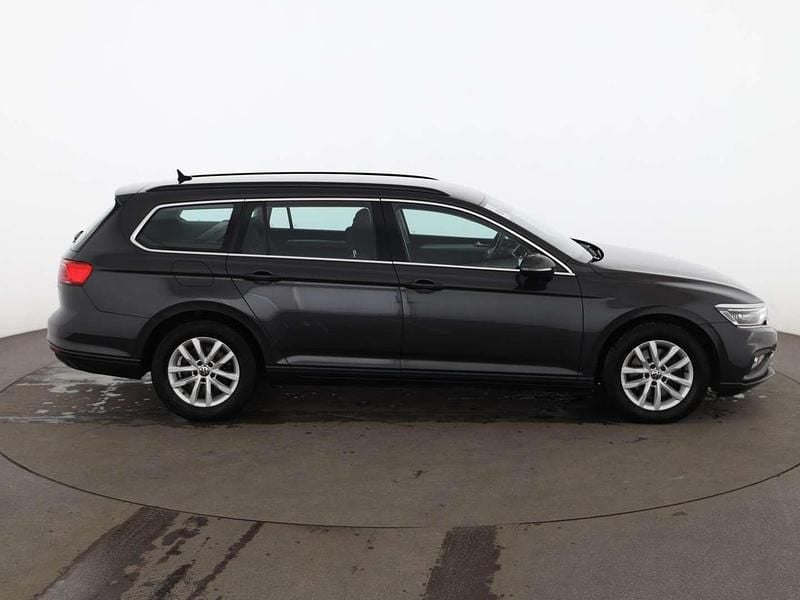 Gebraucht VW Passat Business 122 PS (89 kW) 2020 Grau Kombi