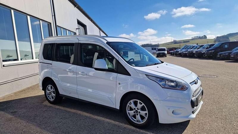 Gebraucht Ford Tourneo Titanium 101 PS (74 kW) 2015 Weiß Kombi
