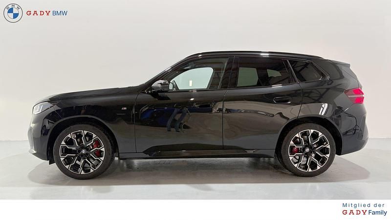 Gebraucht BMW X3 M Sport 197 PS (144 kW) 2025 Saphirschwarz SUV