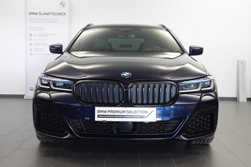 Gebraucht BMW 540 Efficient Dynamics 340 PS (250 kW) 2022 Blau Kombi