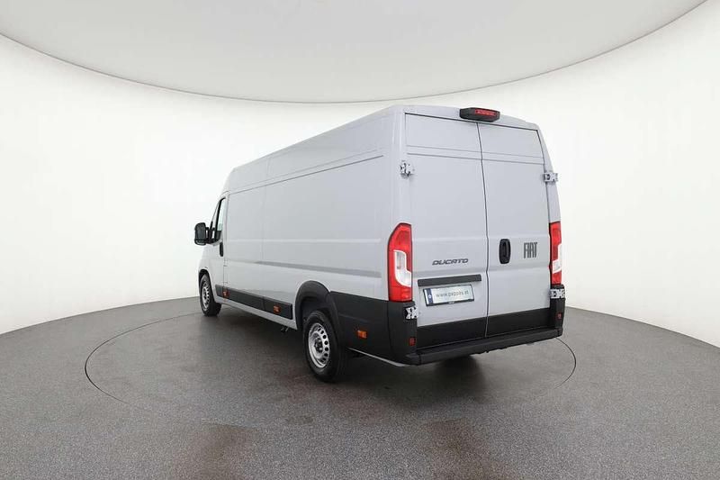 Neu Fiat Ducato 140 PS (102 kW) 2025 Grau Van