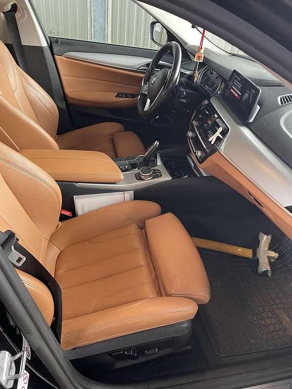 Gebraucht BMW 520 190 PS (139 kW) 2017 Kombi