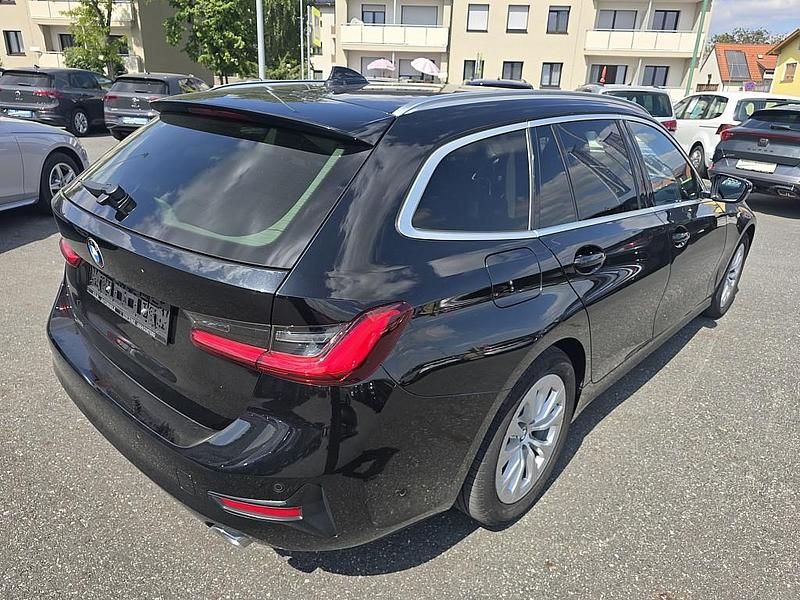 Gebraucht BMW 320 Advantage 190 PS (139 kW) 2020 Schwarz Kombi