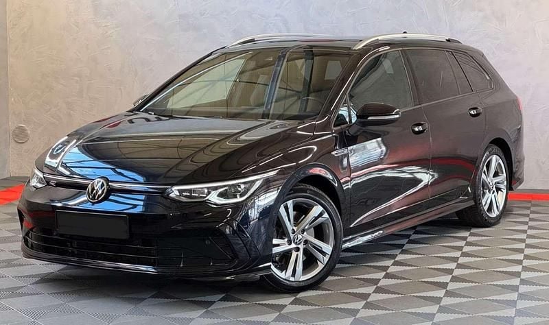 Gebraucht VW Golf VIII R-line 150 PS (110 kW) 2021 Schwarz Kombi