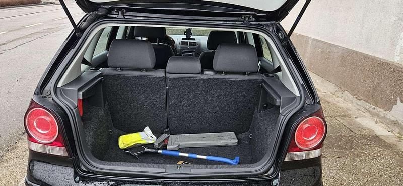 Gebraucht 2006 VW Polo Comfortline Limousine | € 3.000 (Fairer Preis) - Bild 1/4