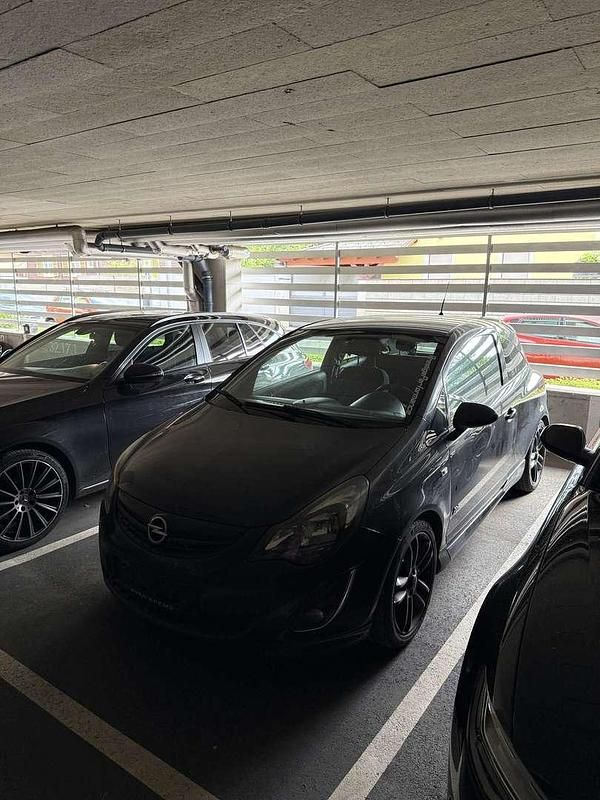 Gebraucht 2012 Opel Corsa OPC Limousine | € 3.500 (Guter Preis) - Bild 1/4