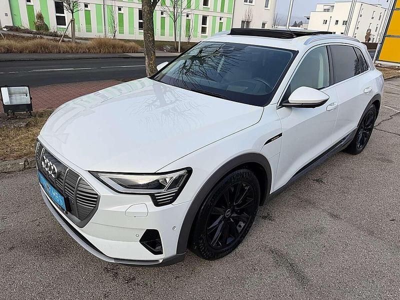 Gebraucht Audi e-tron Advanced Plus 300 kW (408 PS) 2019 Weiß SUV
