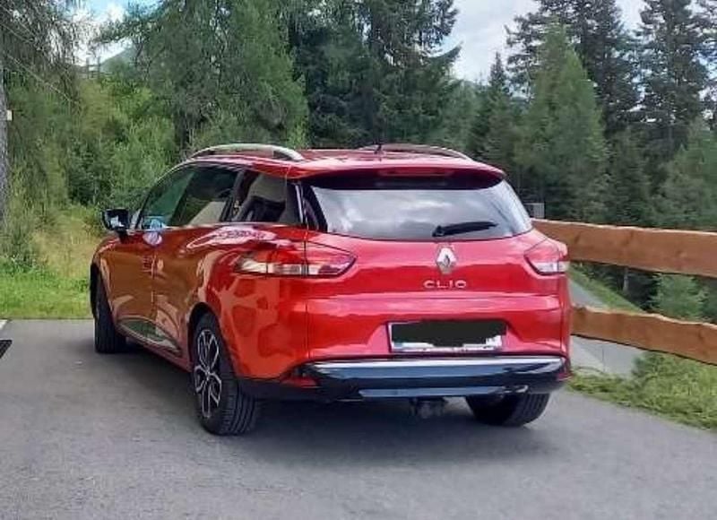 Gebraucht Renault Clio GrandTour Intens 90 PS (66 kW) 2019 Rot Kombi
