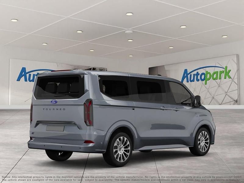 Neu Ford Tourneo Custom Limited 136 PS (100 kW) 2026 Grau Van