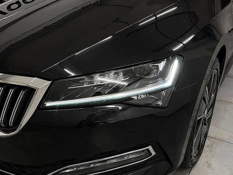 Gebraucht Skoda Superb Style 150 PS (110 kW) 2022 Schwarz Limousine