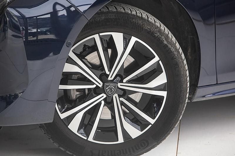 Gebraucht Peugeot 508 SW Allure 131 PS (96 kW) 2025 Blau Kombi