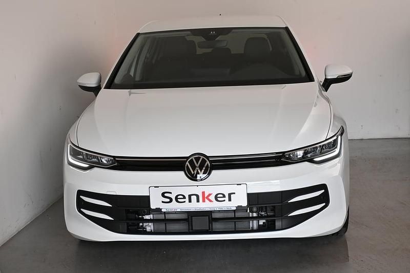 Gebraucht VW Golf VIII 204 PS (150 kW) 2025 Weiss  normal Limousine