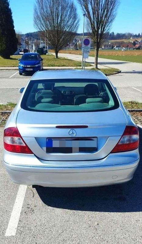 Gebraucht Mercedes CLK220 Avantgarde 150 PS (110 kW) 2006 Grau Coupé