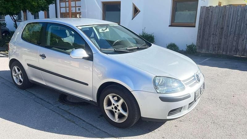 Gebraucht VW Golf IV 75 PS (55 kW) 2004 Silber Limousine