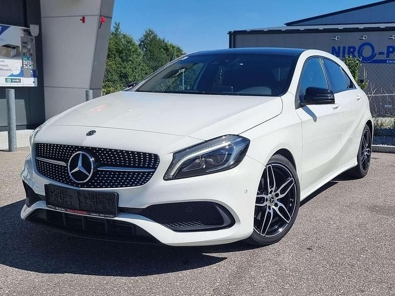 Gebraucht Mercedes A180 AMG 122 PS (89 kW) 2018 Weiß Limousine