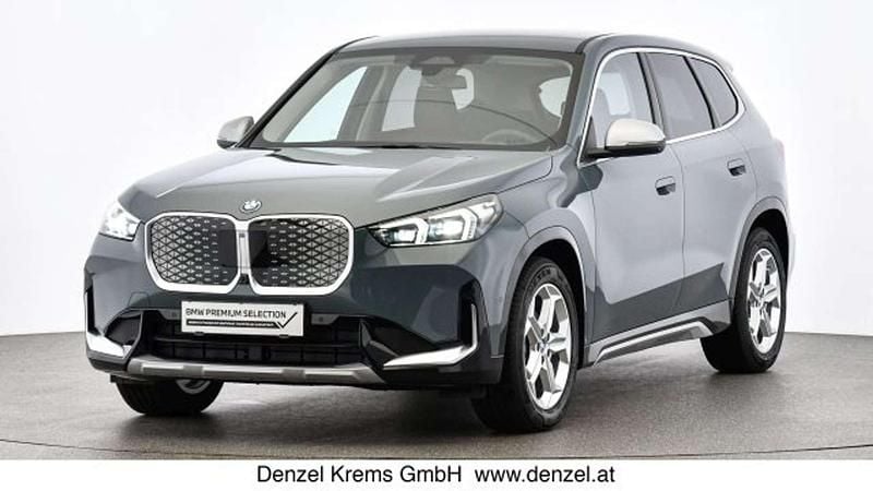 Gebraucht BMW iX1 xLine 150 kW (204 PS) 2024 Grün SUV
