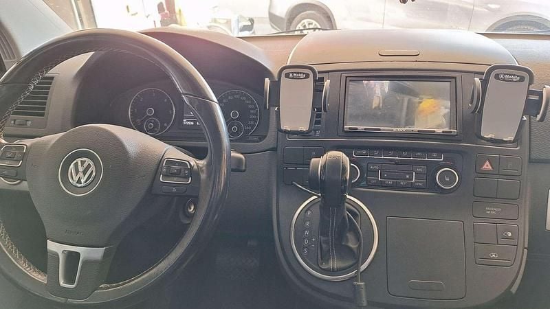 Gebraucht VW Multivan Match 179 PS (131 kW) 2012 Blau Van