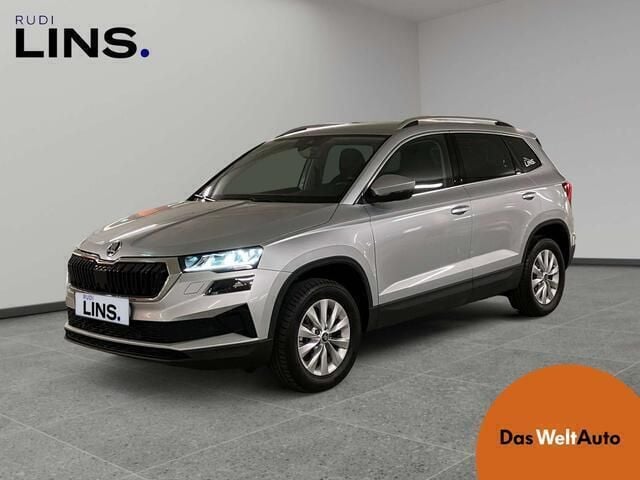 Silber Neu 2025 Skoda Karoq Selection SUV | € 39.990 (Superpreis) - Bild 1/4