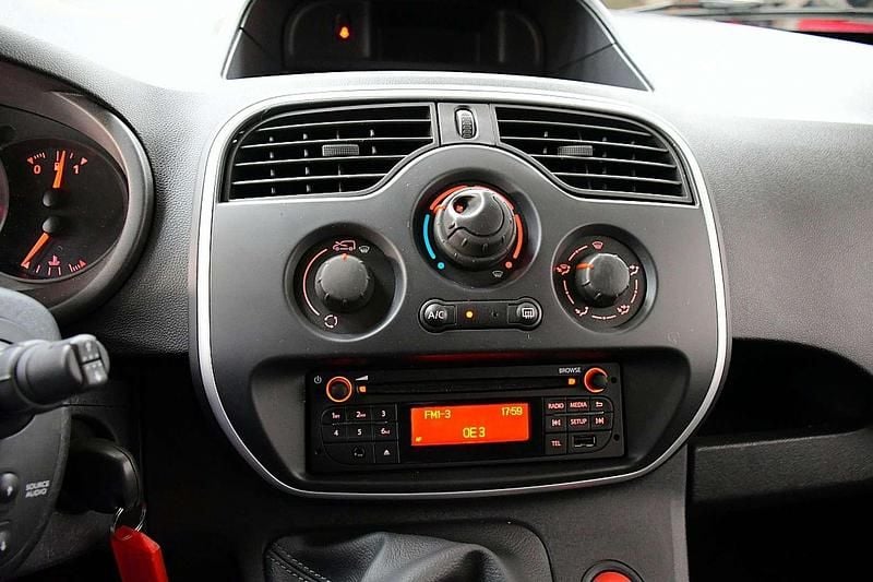 Gebraucht Renault Kangoo 80 PS (58 kW) 2020 Weiß Van