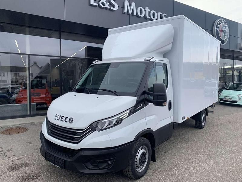 Weiß Gebraucht 2024 Iveco Daily Van | € 62.790 - Bild 1/4