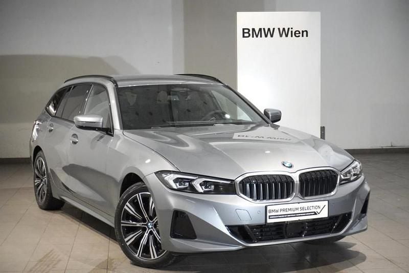 Gebraucht BMW 320 Efficient Dynamics 190 PS (139 kW) 2024 Skyscraper grau Kombi