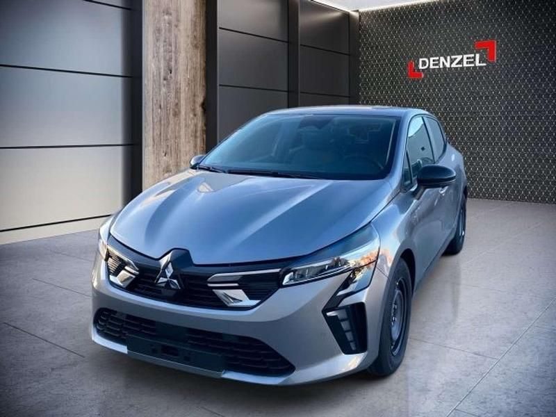 Gebraucht Mitsubishi Colt Invite 67 PS (49 kW) 2024 Grau Limousine