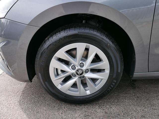 Neu Skoda Fabia 116 PS (85 kW) 2025 Grau sonderlackierung Limousine