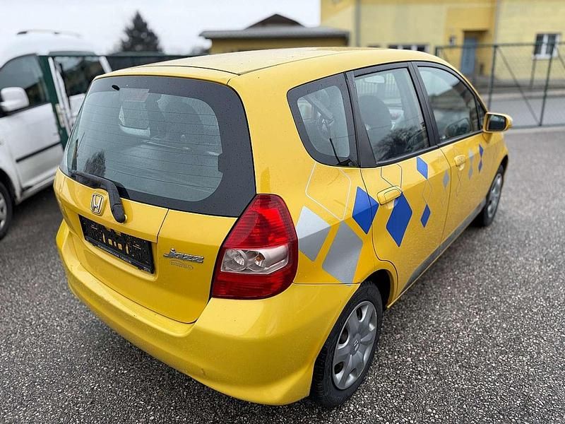 Gebraucht Honda Jazz 83 PS (61 kW) 2005 Gelb Kleinwagen