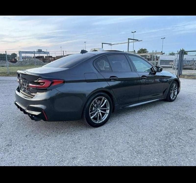 Gebraucht BMW 530 Sport Line 265 PS (194 kW) 2018 Limousine