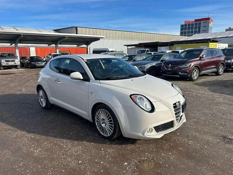 Gebraucht Alfa Romeo MiTo Turismo 90 PS (66 kW) 2009 Weiß Kleinwagen