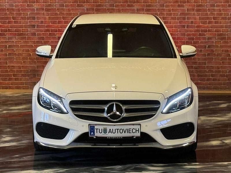 Gebraucht Mercedes C180 AMG line 156 PS (114 kW) 2014 Weiß Limousine