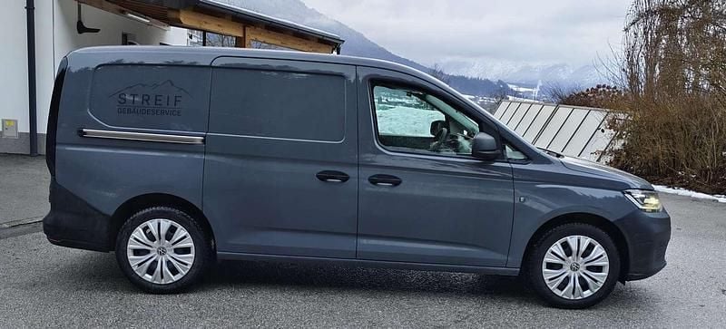 Gebraucht VW Caddy Maxi 122 PS (89 kW) 2024 Grau Van / Kleinbus