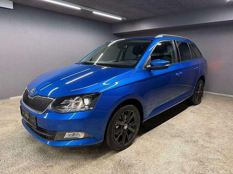 Gebraucht Skoda Fabia Style 90 PS (66 kW) 2017 Blau Kombi