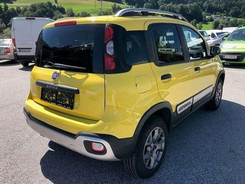 Gebraucht Fiat Panda Cross Cross 95 PS (69 kW) 2017 Gelb Kleinwagen
