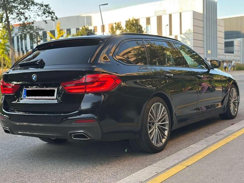Gebraucht BMW 520 190 PS (139 kW) 2017 Schwarz Kombi