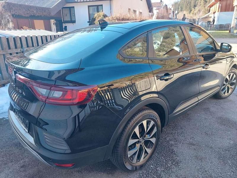 Gebraucht Renault Arkana Zen 140 PS (102 kW) 2022 Schwarz SUV