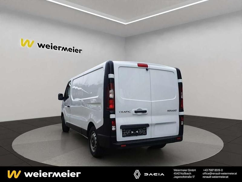 Gebraucht Renault Trafic 95 PS (69 kW) 2018 Weiß Van / Kleinbus