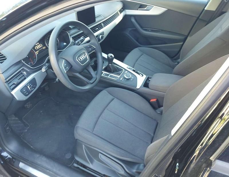 Gebraucht Audi A4 150 PS (110 kW) 2017 Schwarz Kombi