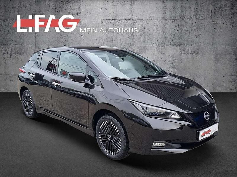 Gebraucht Nissan Leaf N-Connecta 160 kW (218 PS) 2023 Schwarz Kleinwagen