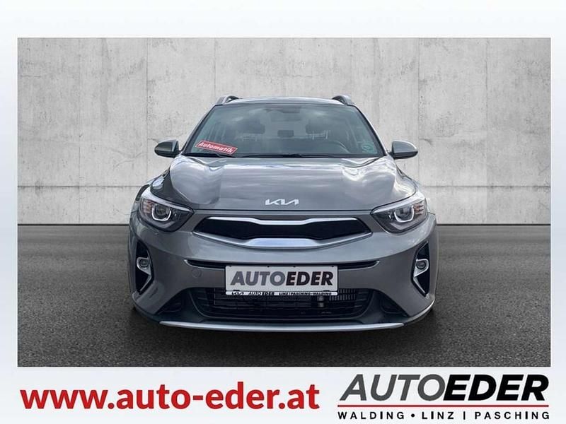 Neu Kia Stonic Silver 101 PS (74 kW) 2025 SUV