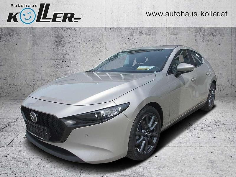 Gebraucht Mazda 3 Center-Line 140 PS (102 kW) 2025 Gold Limousine