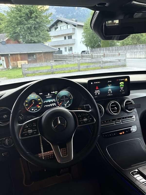 Gebraucht Mercedes GLC300e AMG line 194 PS (142 kW) 2020 SUV