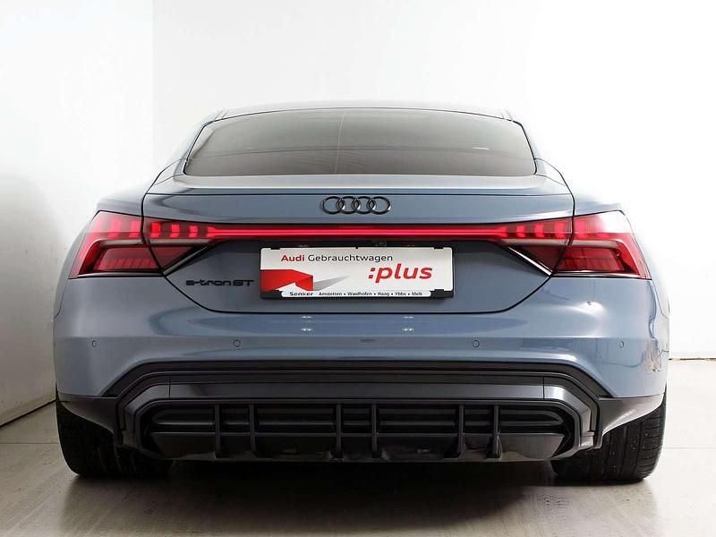 Gebraucht Audi e-tron GT quattro 350 kW (476 PS) 2021 Grau Limousine