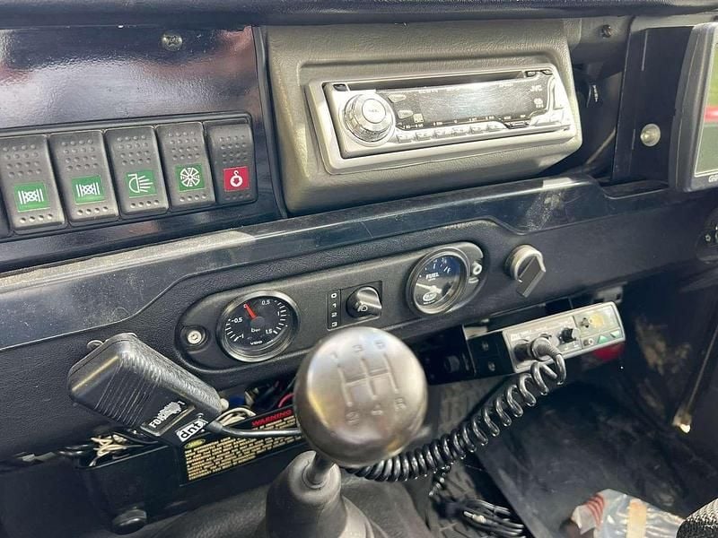 Gebraucht Land Rover Defender 113 PS (83 kW) 1998 Grau SUV