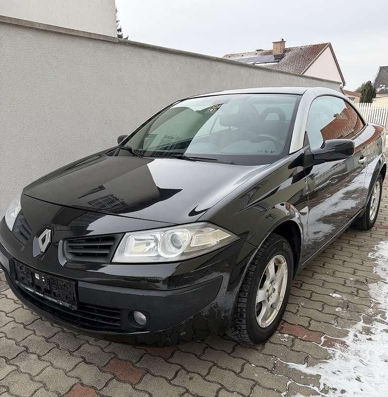 Gebraucht 2007 Renault Mégane Cabriolet Dynamique Cabrio | € 3.500 - Bild 1/4