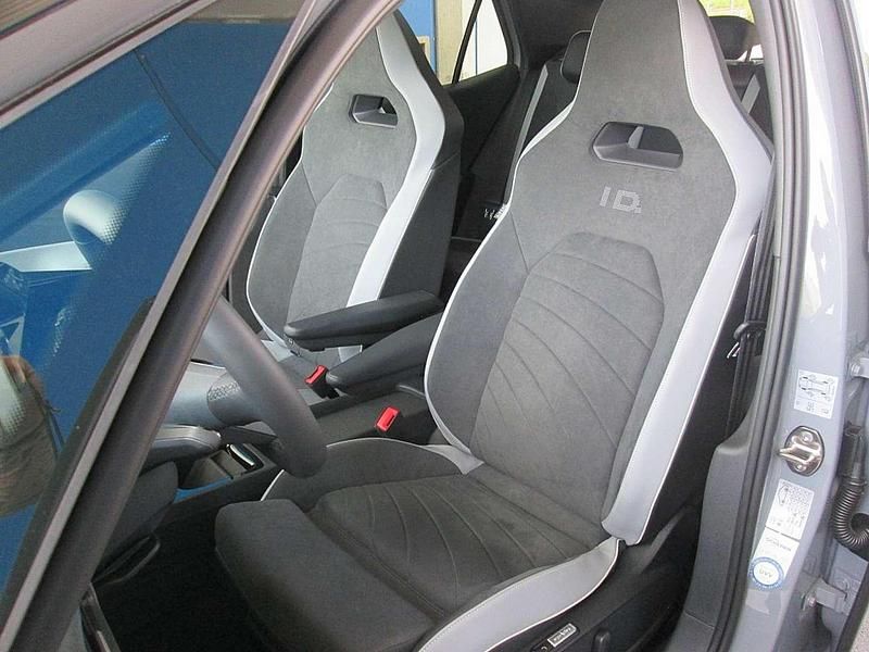 Gebraucht VW ID.3 Pro 150 kW (204 PS) 2022 Grau Kleinwagen